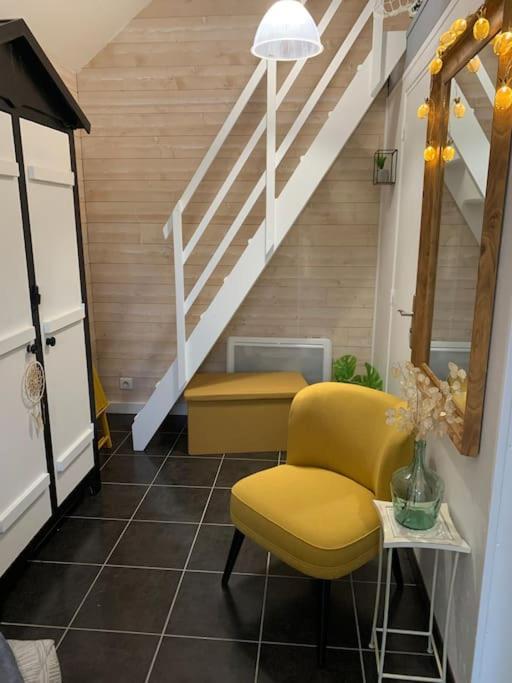 Joli Studio Mezzanine Proche Pole Europeen Yvré-lʼÉvêque Buitenkant foto